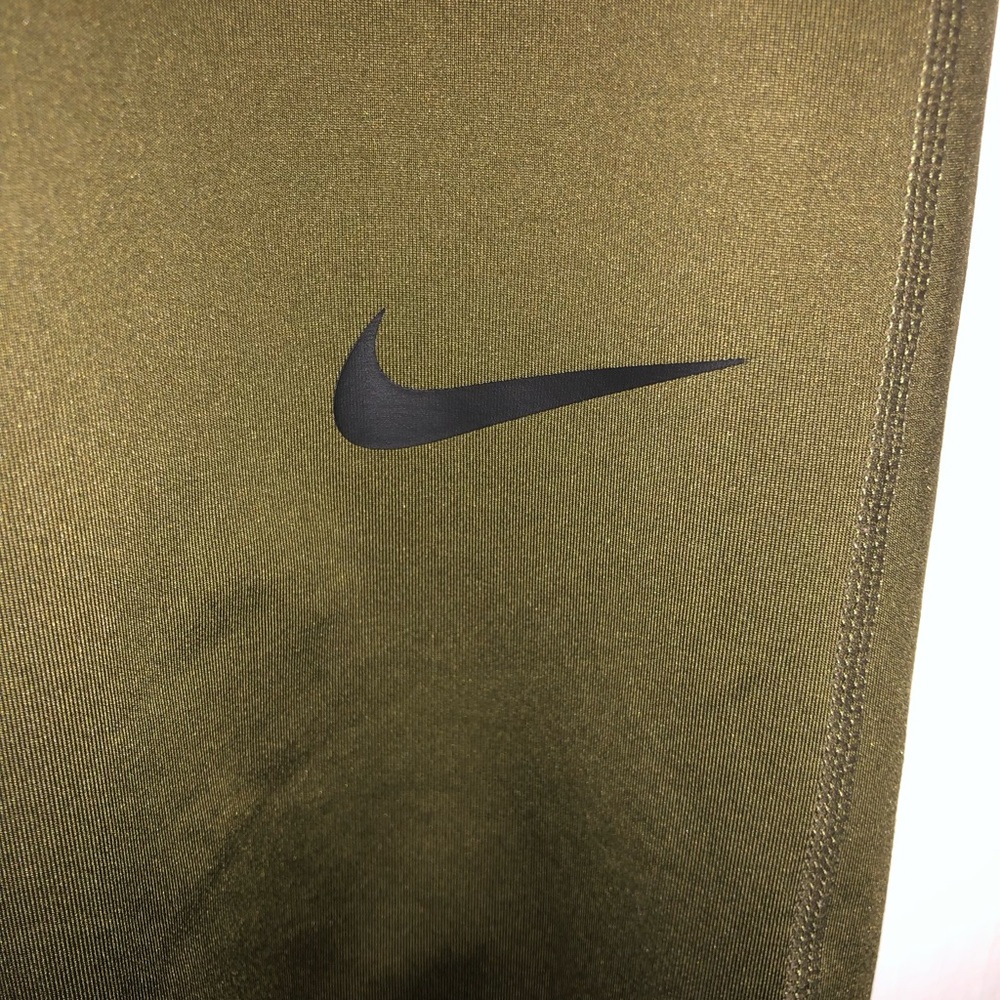 NIKE PRO khaki leggings size UK M - Picture 4 of 11